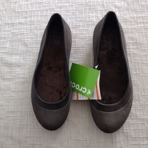 Crocs Womens Mammoth Ballet Flat Shoes Brown Faux Fur Lined Round Toe Slipons 8